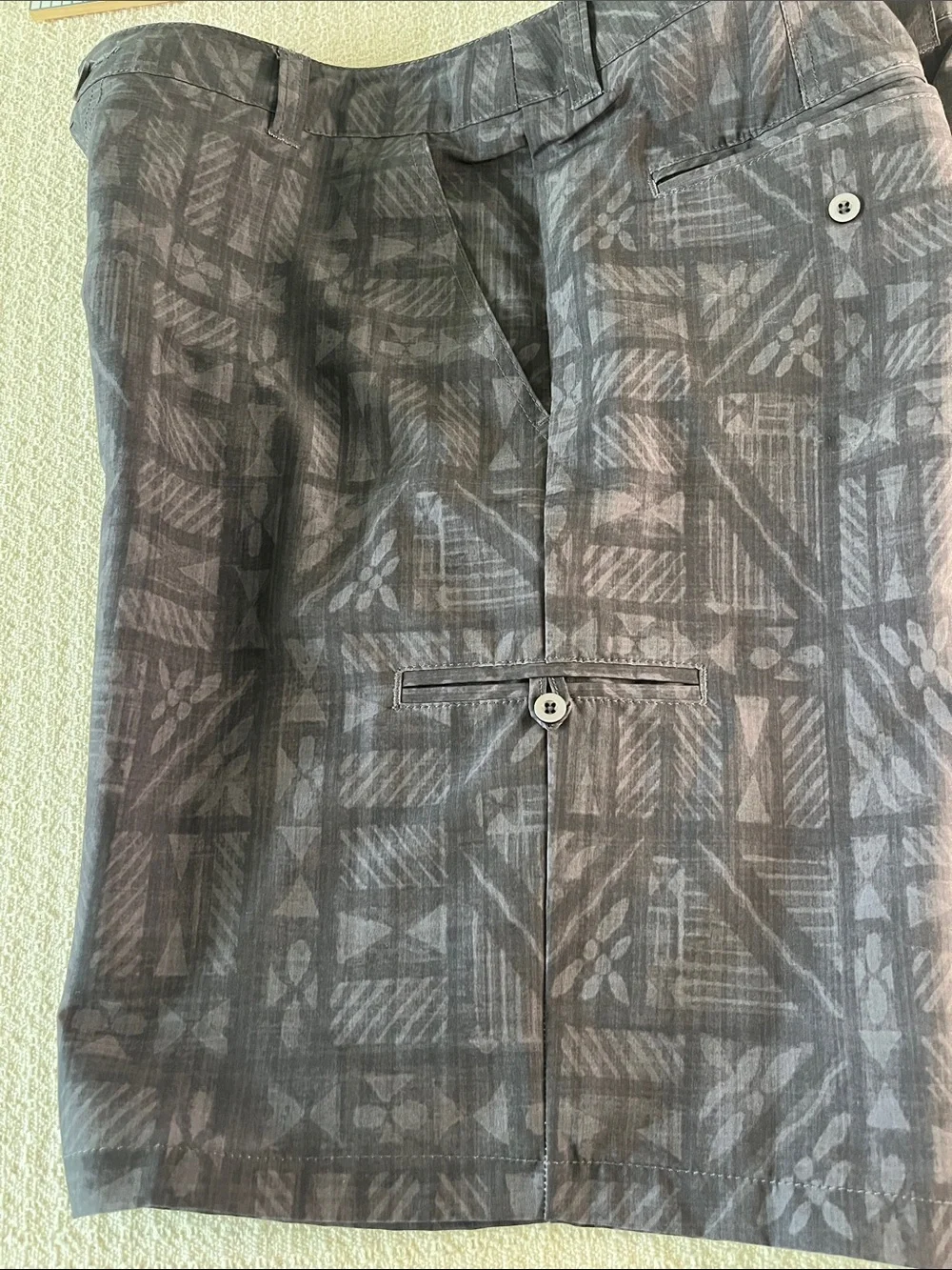Crazy shirts brand, coconut poly/spandex gray/black patterned men shorts, golf